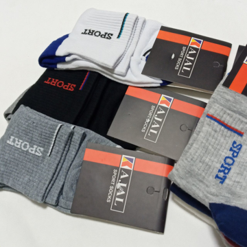 تصویر از نیم ساق برند اسپرت