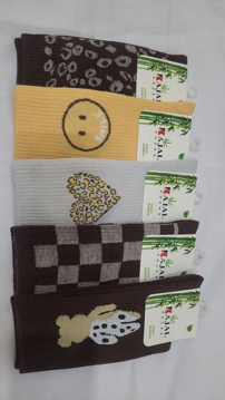 تصویر از جوراب زنانه ساقدار چند طرح (پک 5 عددی )